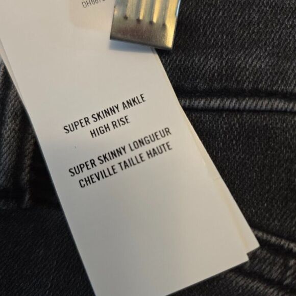 ABERCROMBIE & FITCH SUPER SKINNY ANKLE HIGH RISE BLACK JEANS W30 10R NWT - Picture 6 of 10